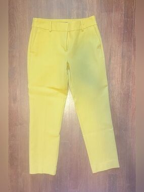 Ann Taylor Factory Crop Straight Leg Pant - Mustard - Size 0